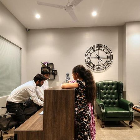 Magnus Fortune House Business Hotel , Magarpatta Mundhva Zewnętrze zdjęcie