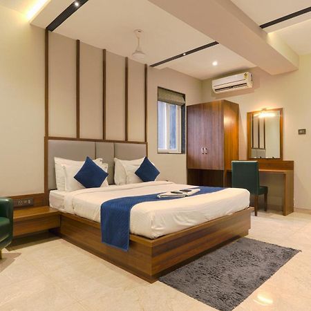 Magnus Fortune House Business Hotel , Magarpatta Mundhva Zewnętrze zdjęcie