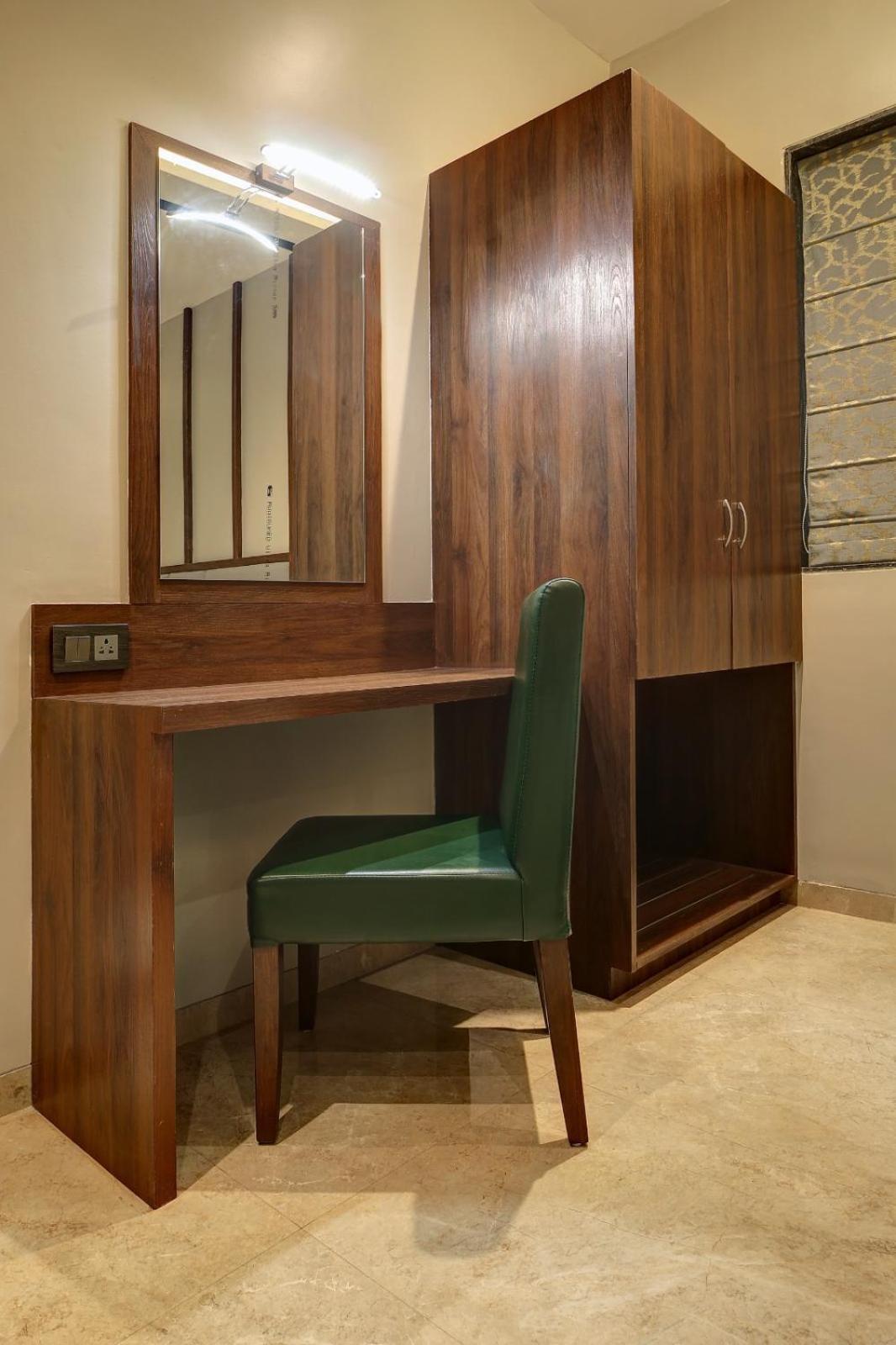 Magnus Fortune House Business Hotel , Magarpatta Mundhva Zewnętrze zdjęcie