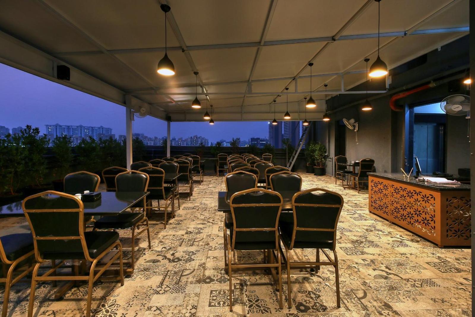 Magnus Fortune House Business Hotel , Magarpatta Mundhva Zewnętrze zdjęcie