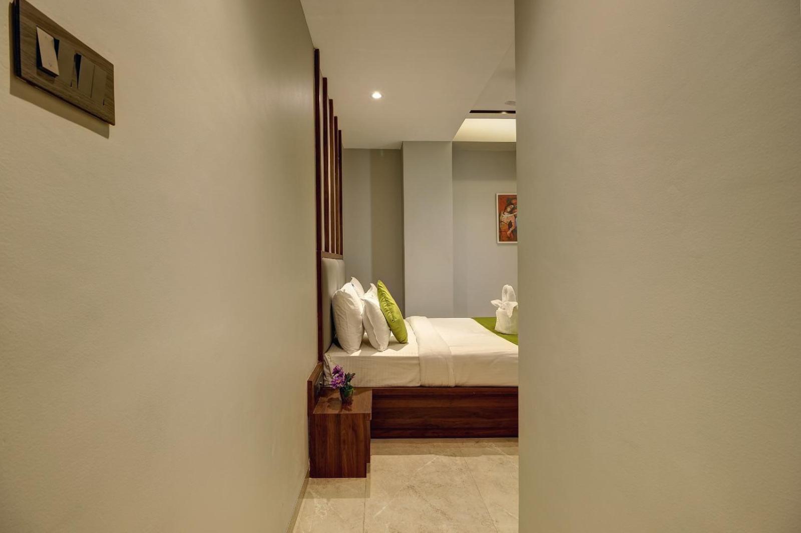 Magnus Fortune House Business Hotel , Magarpatta Mundhva Zewnętrze zdjęcie