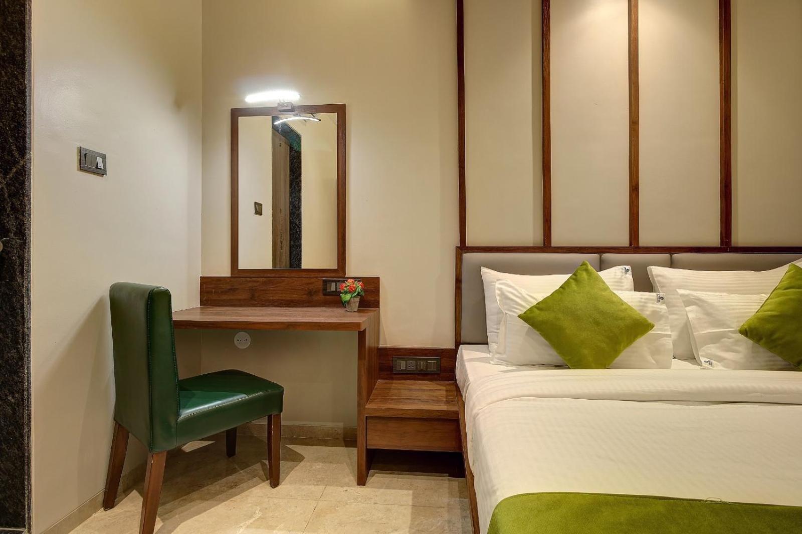 Magnus Fortune House Business Hotel , Magarpatta Mundhva Zewnętrze zdjęcie