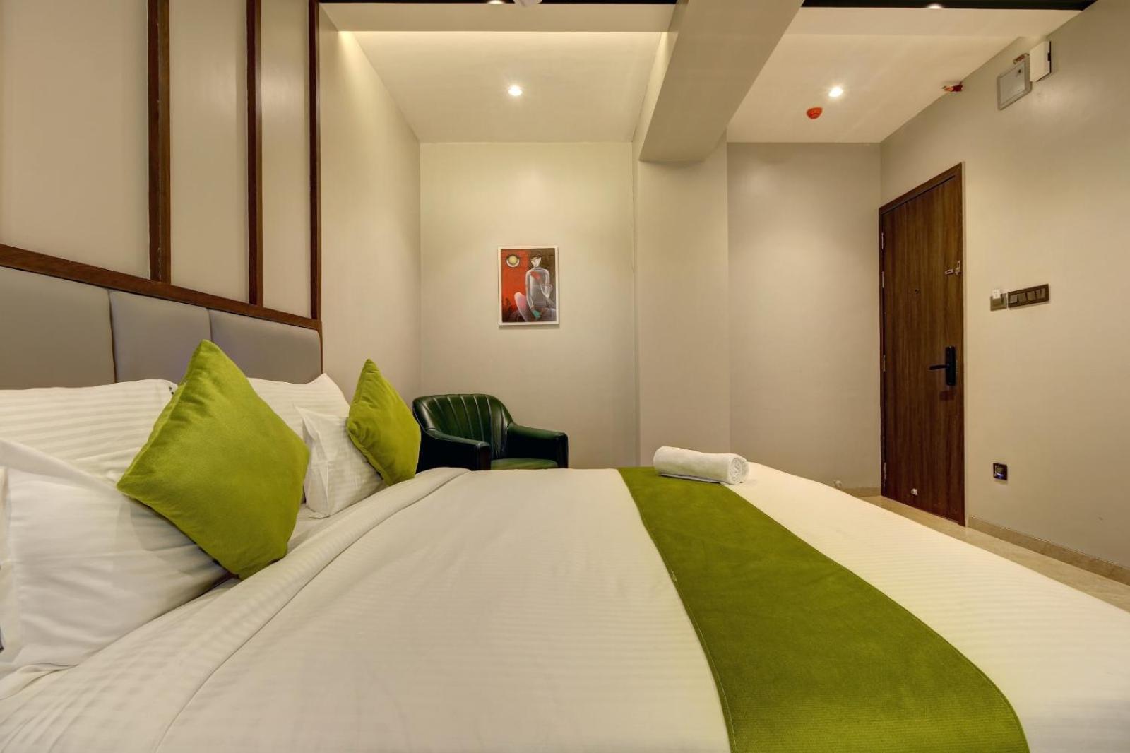 Magnus Fortune House Business Hotel , Magarpatta Mundhva Zewnętrze zdjęcie