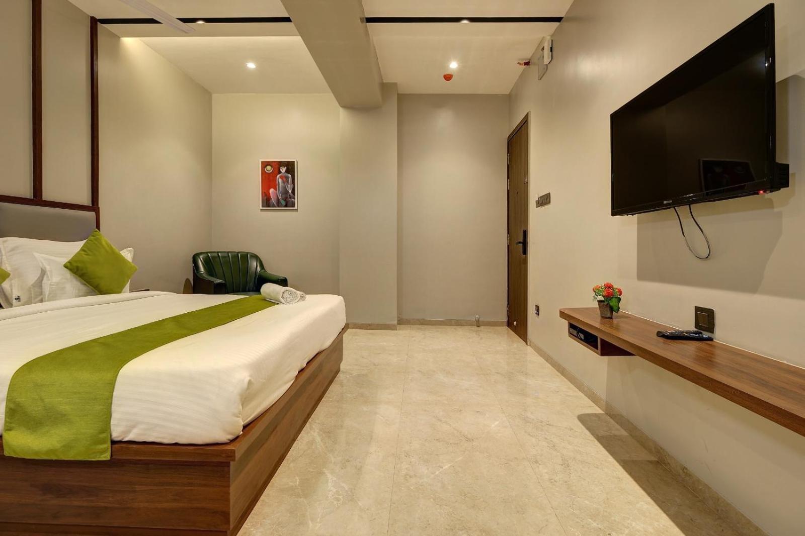 Magnus Fortune House Business Hotel , Magarpatta Mundhva Zewnętrze zdjęcie